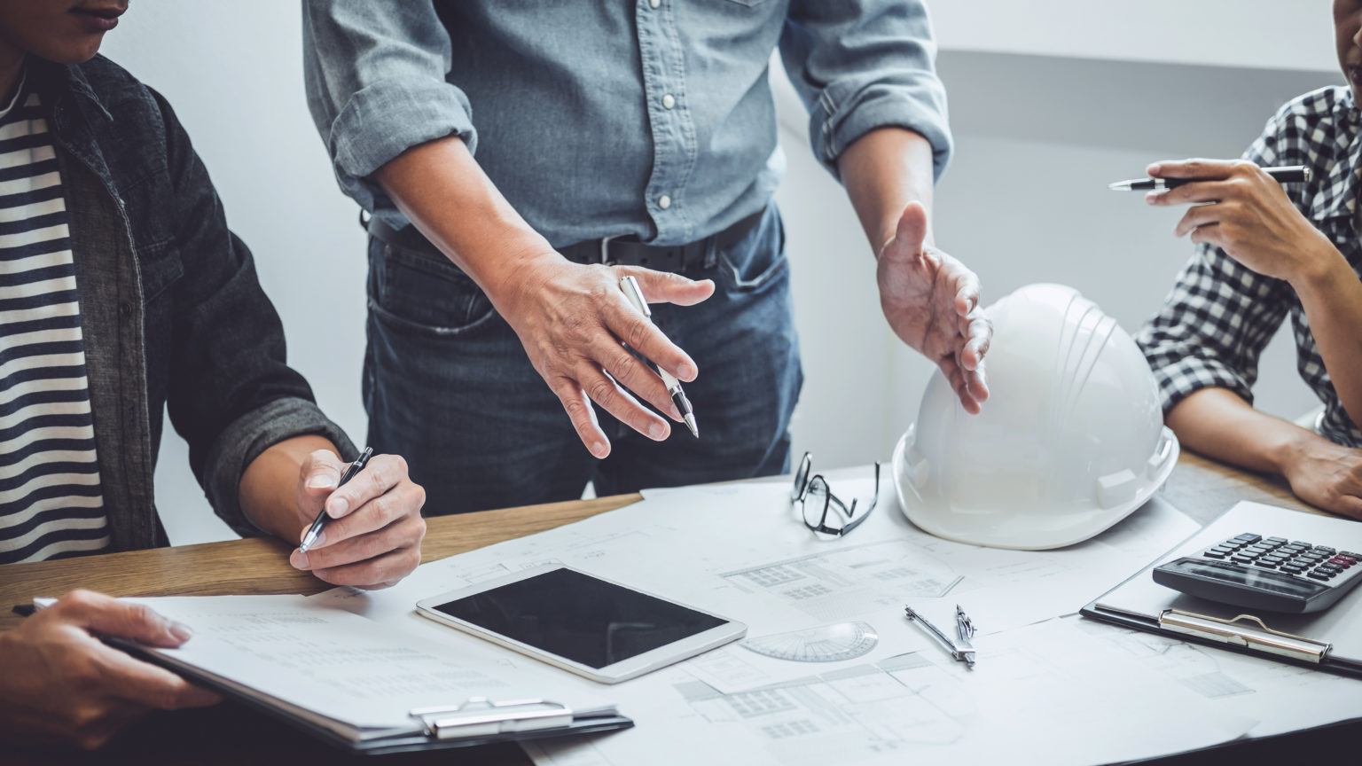 Pilna renovacija iki rakto su elektros tiekimu